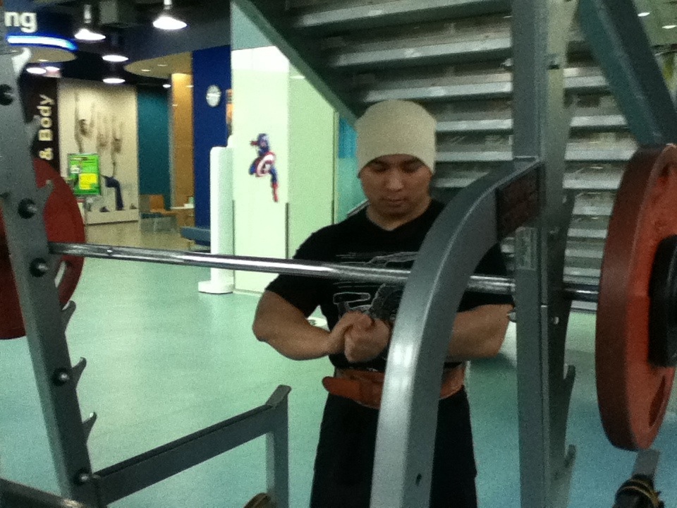Preparing for Standing Overhead Press Preparing for Standing Overhead Press