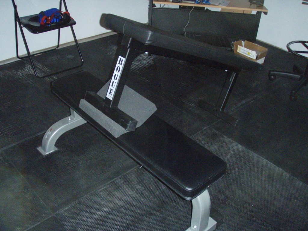 Reverse Hyperextension Without Machine