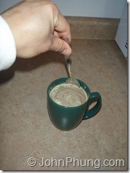 how-to-add-whey-protein-to-coffee-012